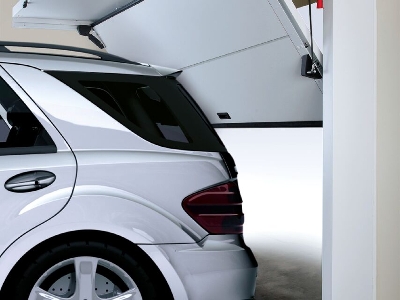 Overlap: minimo ingombro senza guide a soffitto